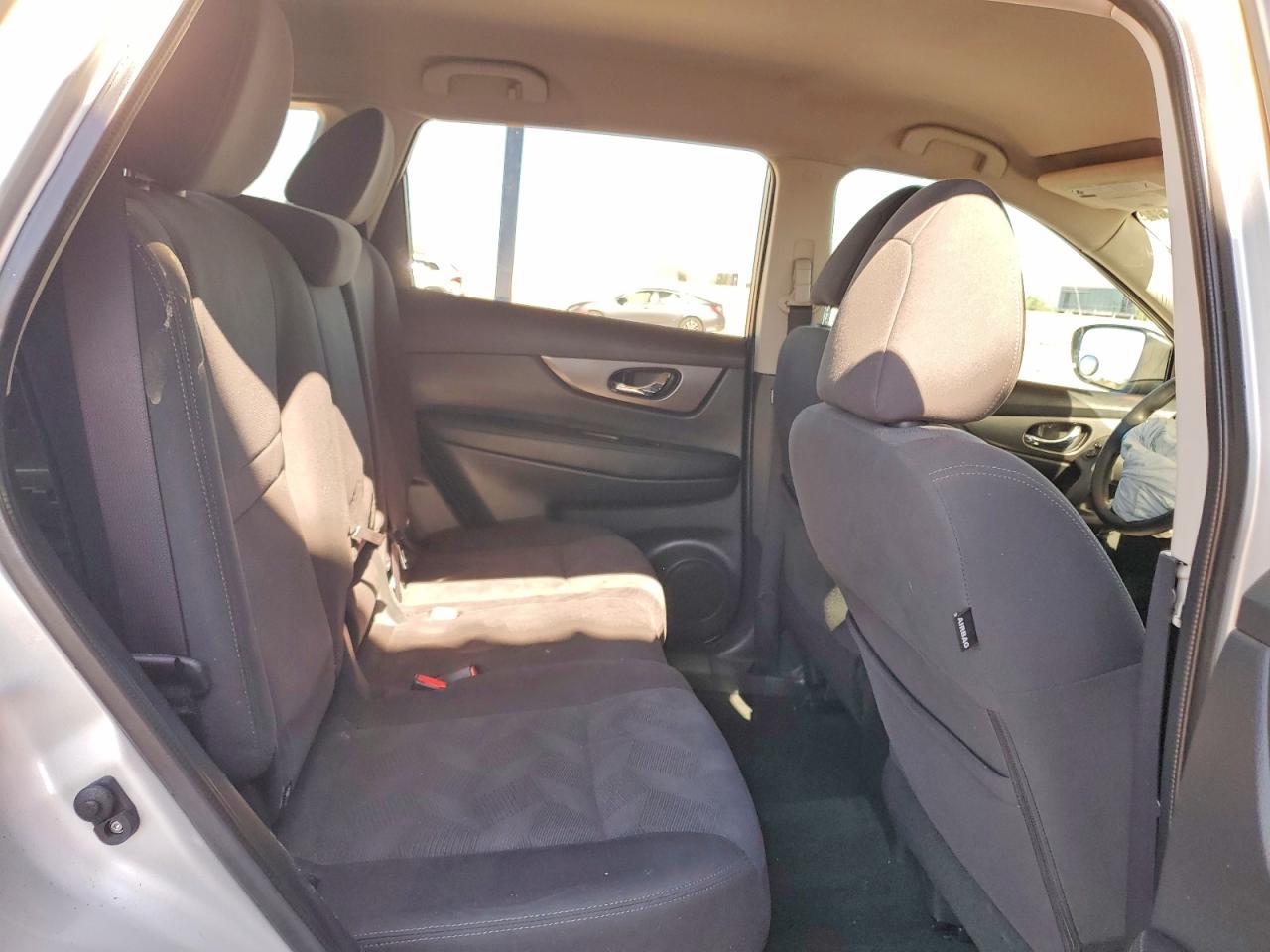 2016 NISSAN ROGUE — фото 11