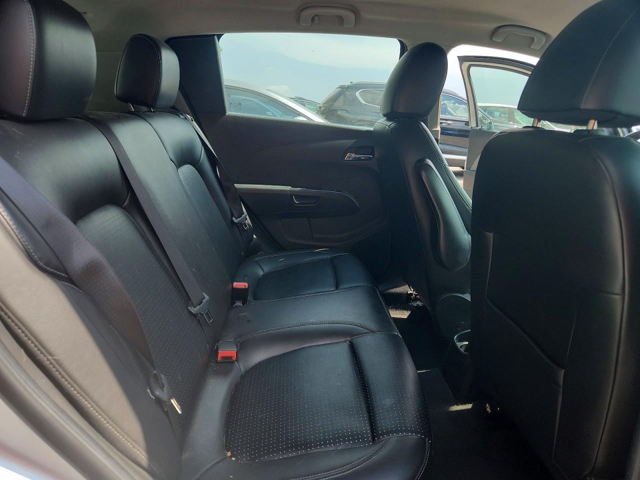 2016 CHEVROLET SONIC — фото 10