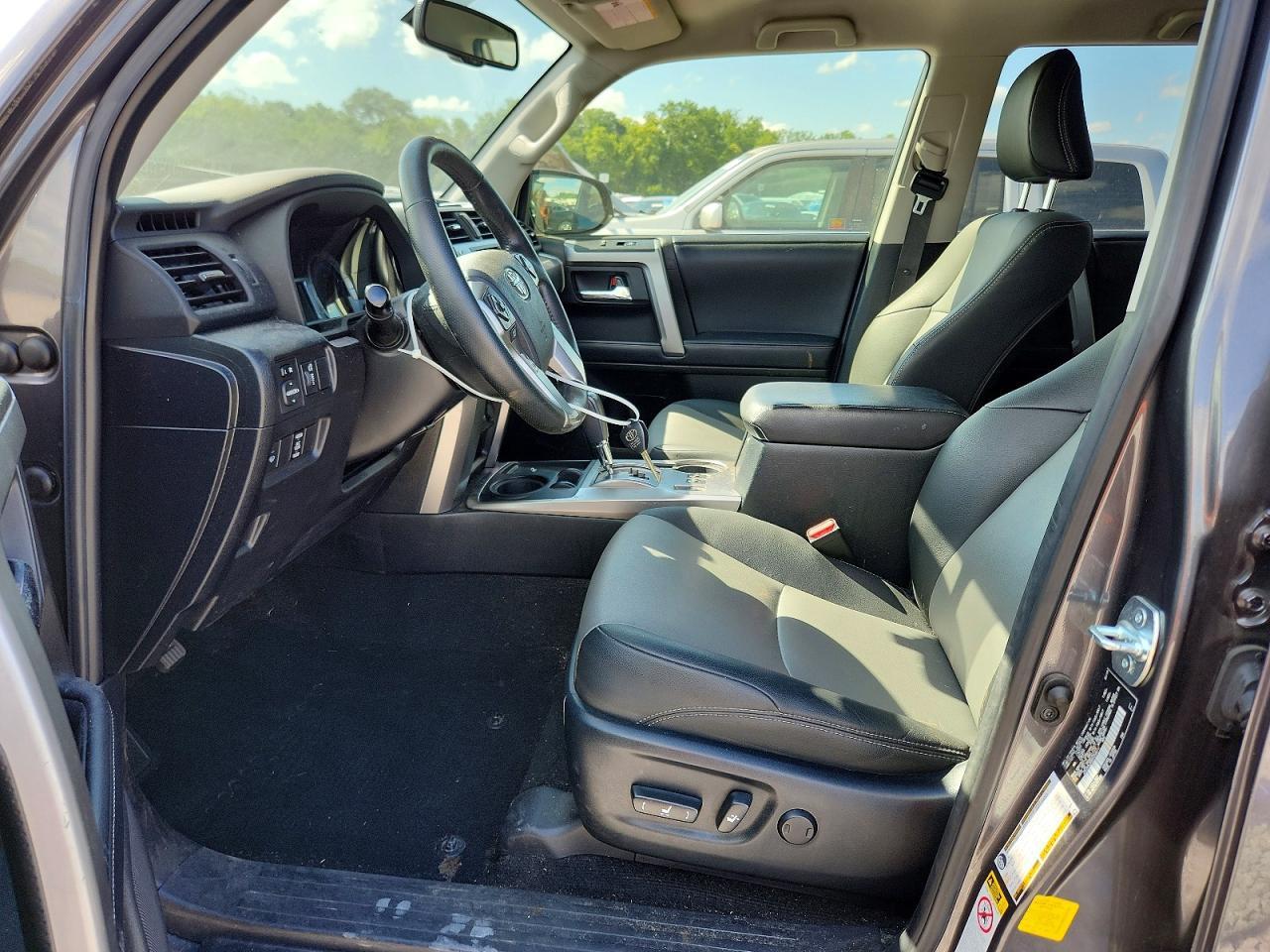 2019 TOYOTA 4RUNNER — фото 7