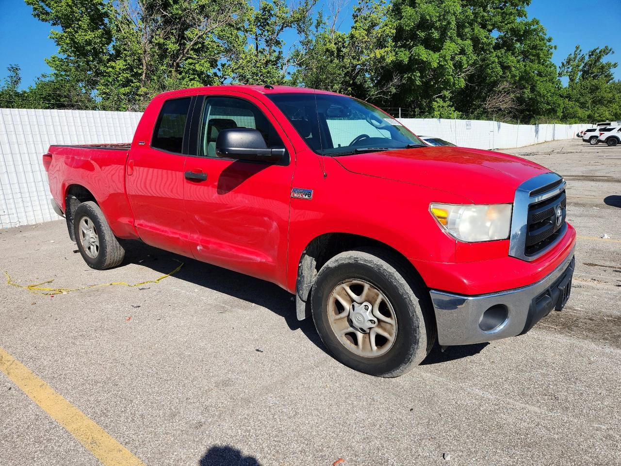 TOYOTA TUNDRA