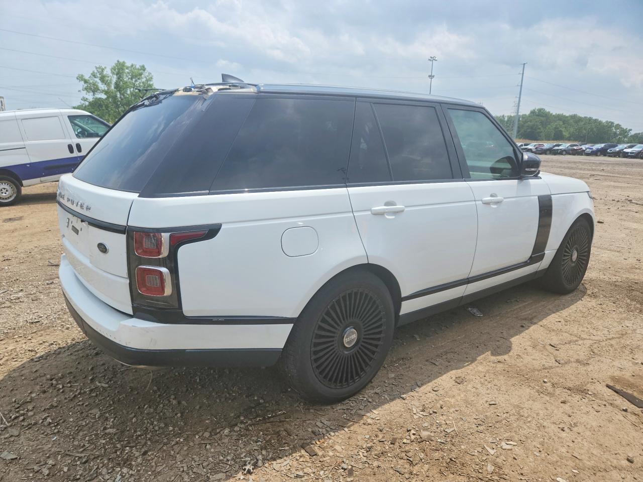 LAND ROVER RANGE ROVER