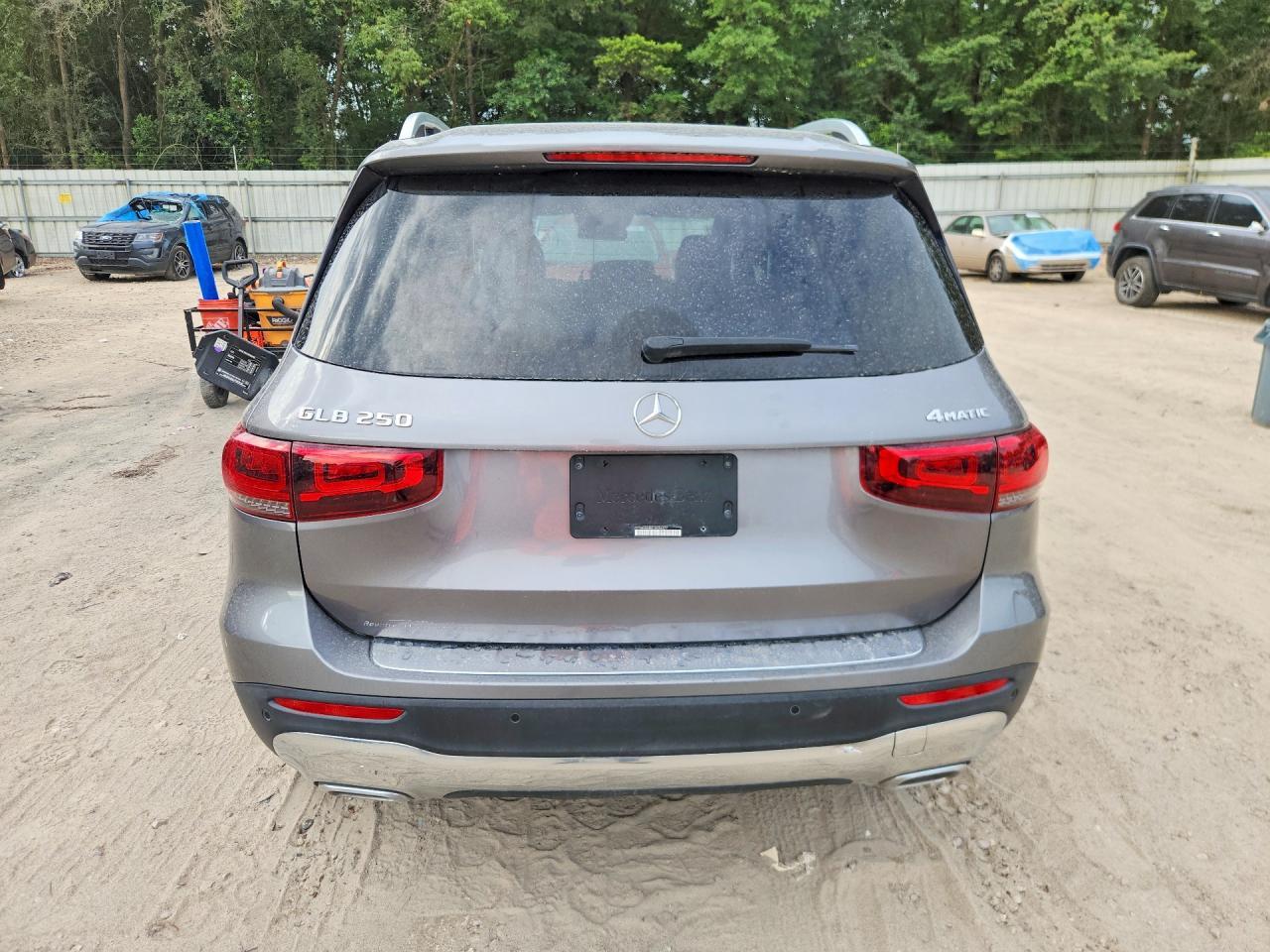 MERCEDES-BENZ GLB-CLASS