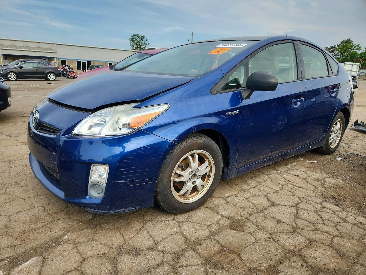 TOYOTA PRIUS