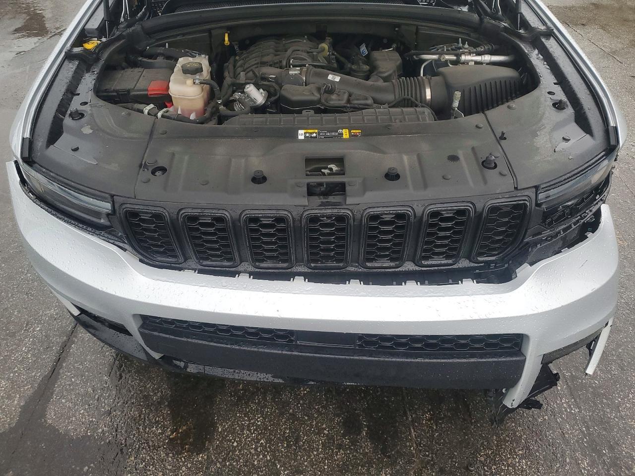 2024 JEEP GRAND CHEROKEE — фото 12
