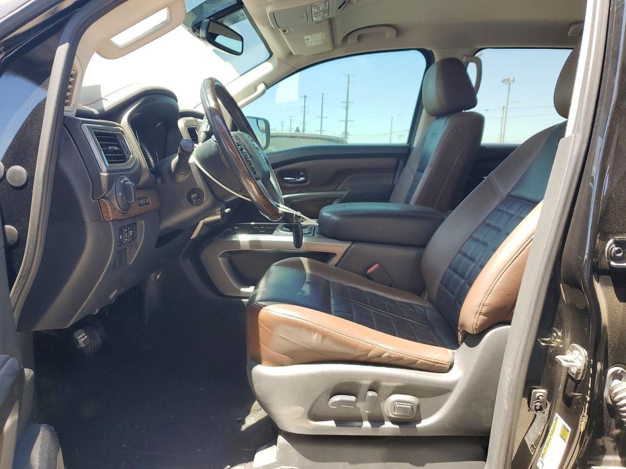 2017 NISSAN TITAN — фото 7