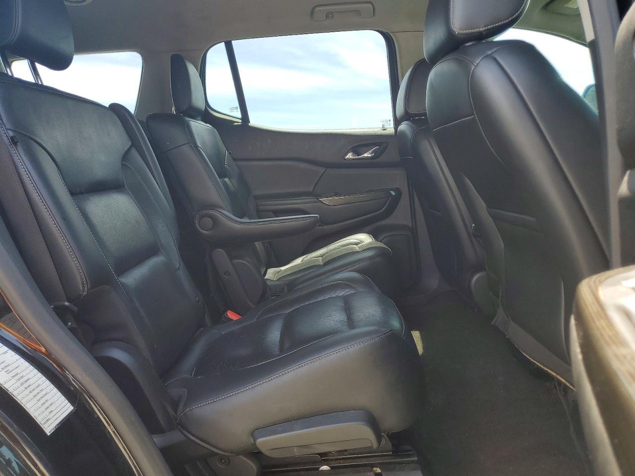 2019 GMC ACADIA — фото 11