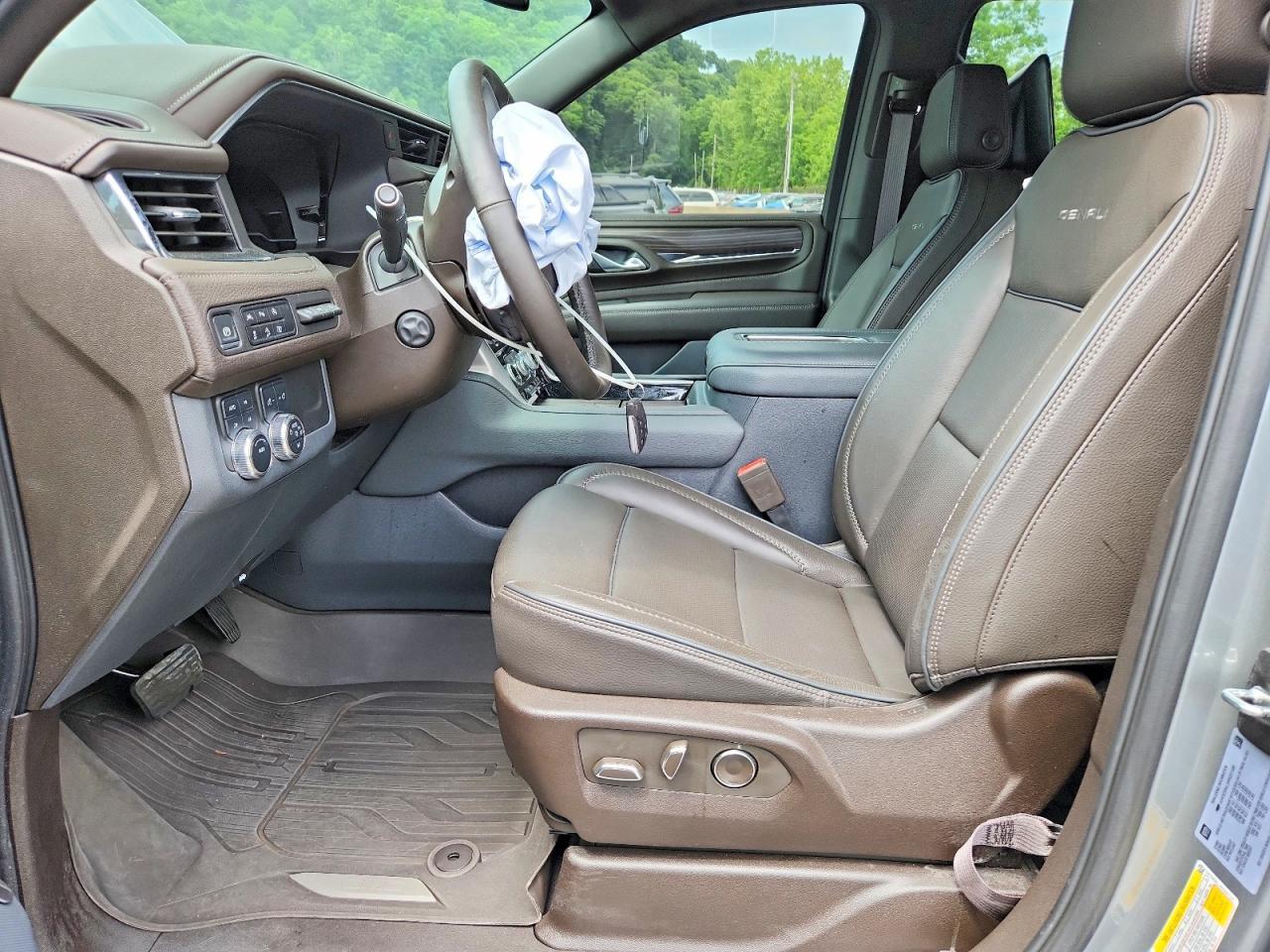 2024 GMC YUKON — фото 7