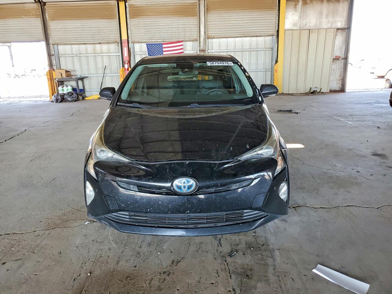 2017 TOYOTA PRIUS — фото 5