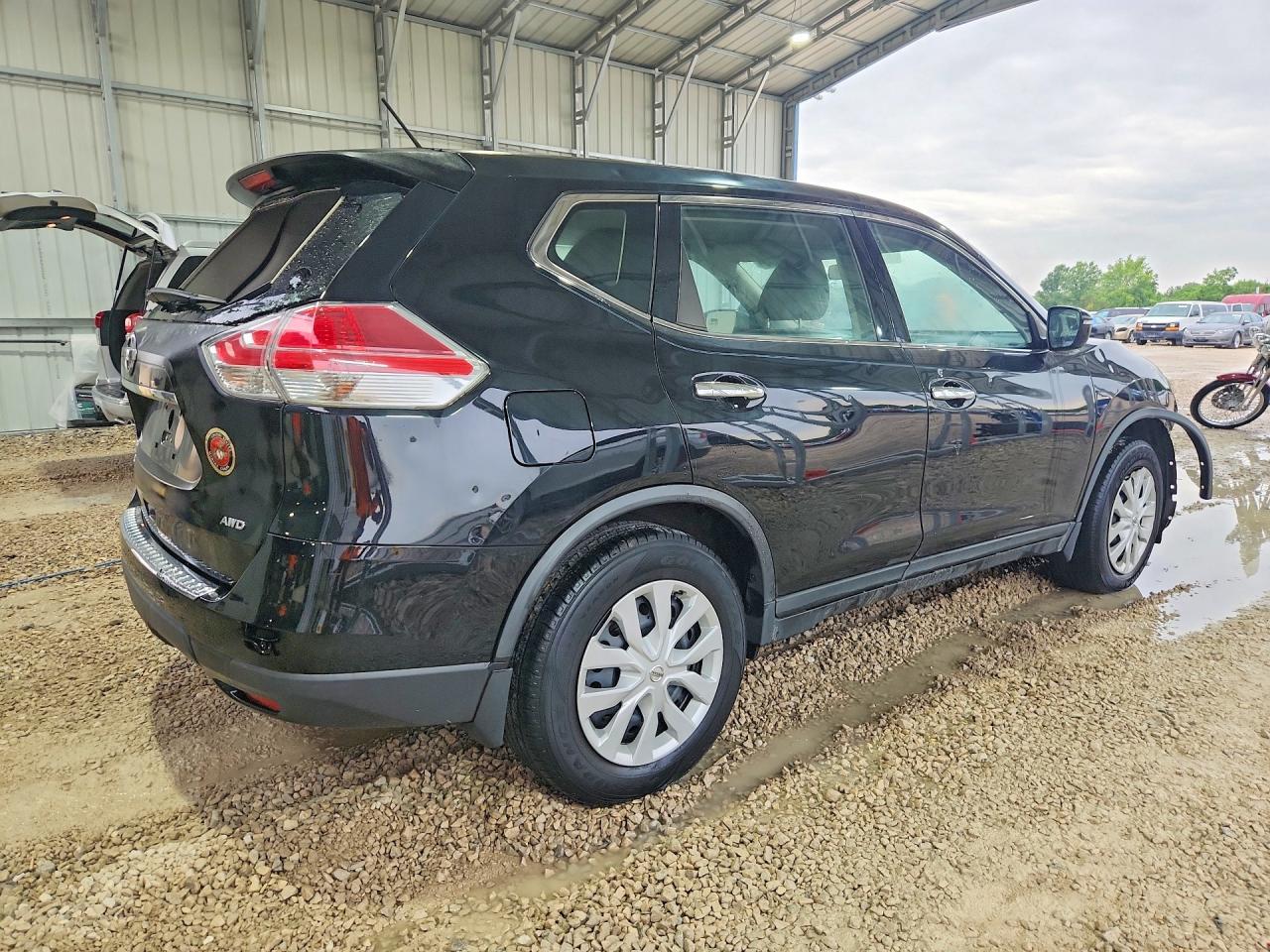 2015 NISSAN ROGUE — фото 3