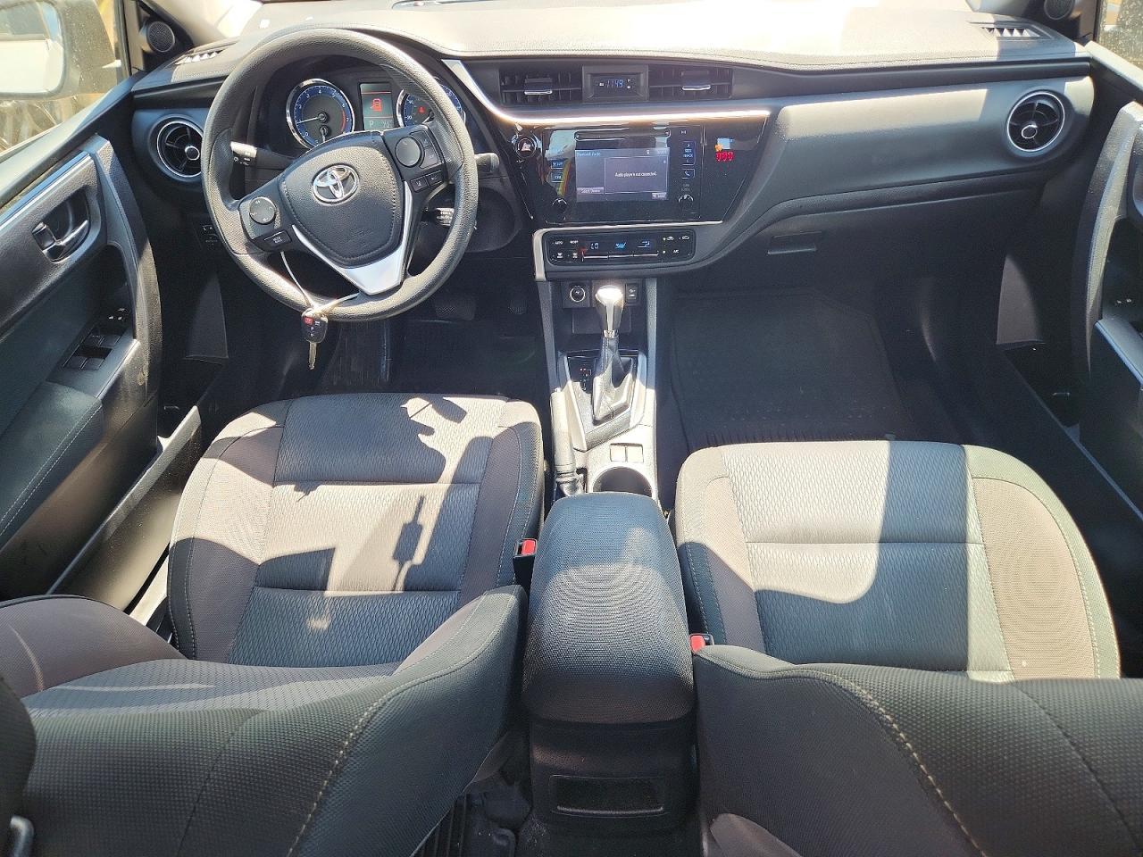 2019 TOYOTA COROLLA — фото 8
