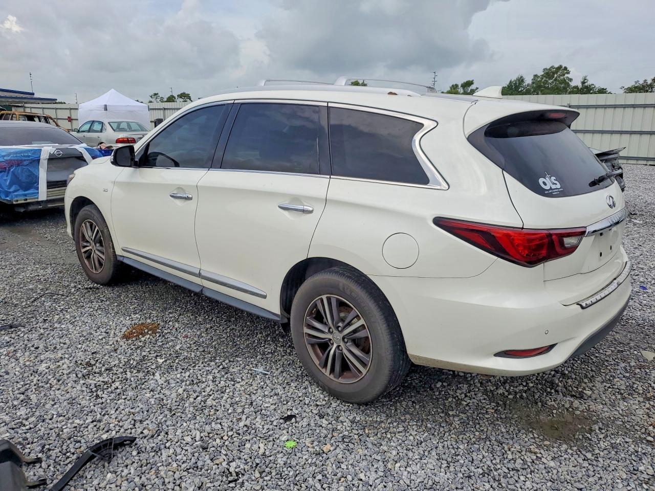 2019 INFINITI QX60 — фото 2