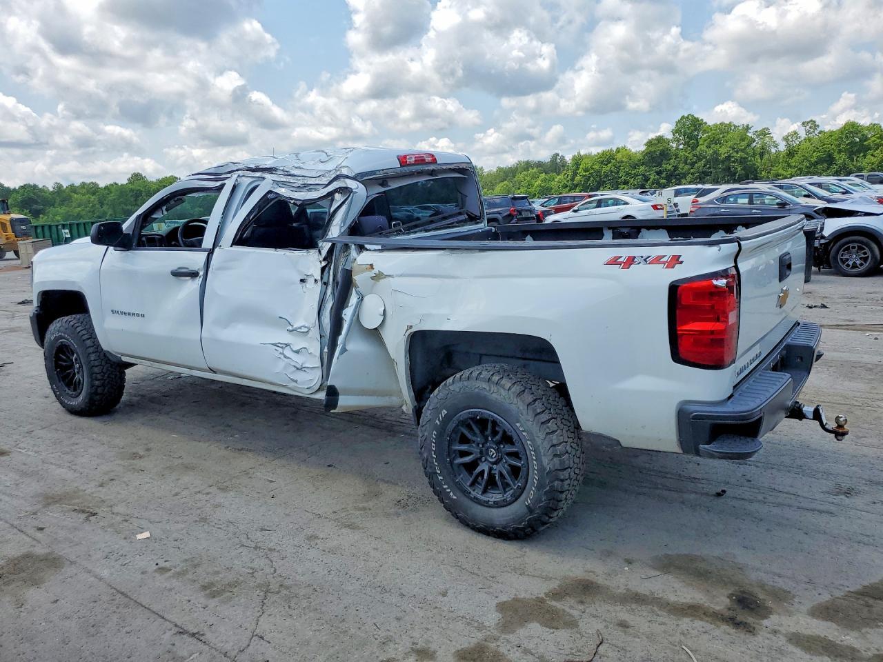2018 CHEVROLET SILVERADO 1500 — фото 2