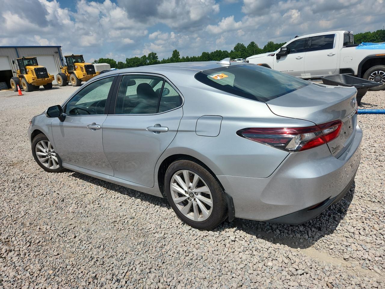 2021 TOYOTA CAMRY — фото 2