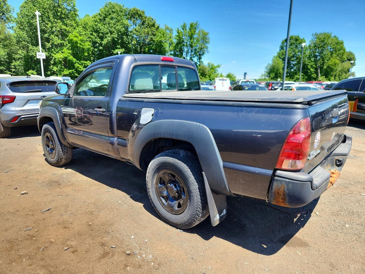 TOYOTA TACOMA
