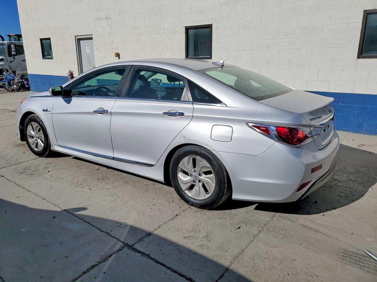 2015 HYUNDAI SONATA HYBRID — фото 2