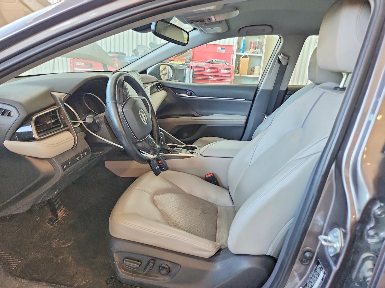 2022 TOYOTA CAMRY HYBRID — фото 7