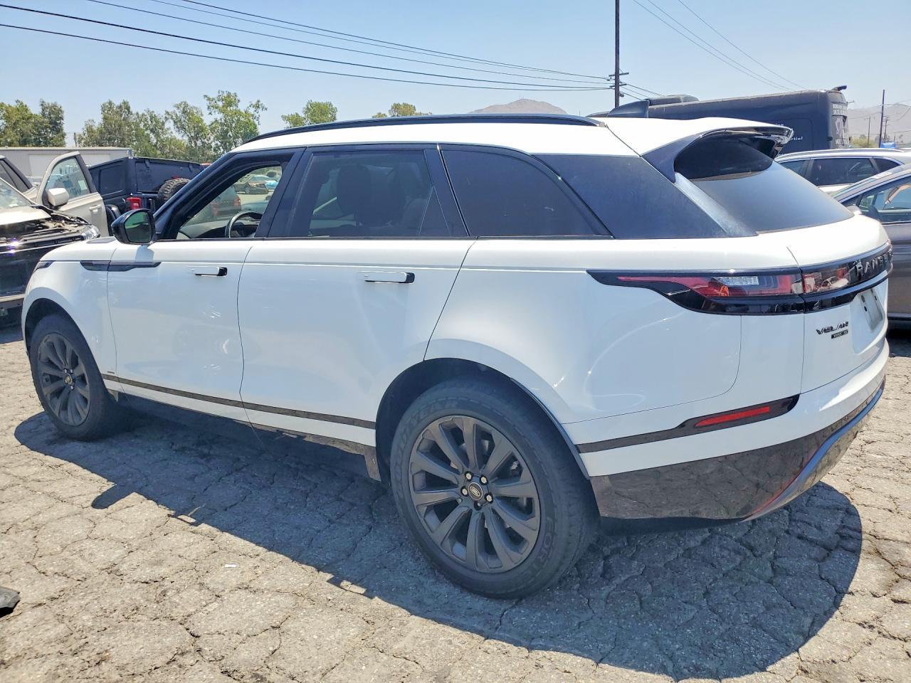 2019 LAND ROVER RANGE ROVER VELAR — фото 2