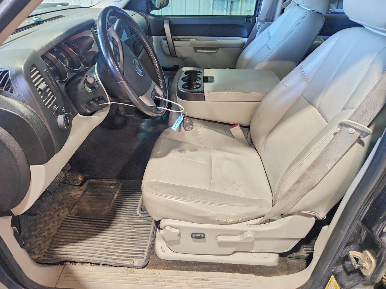 CHEVROLET SILVERADO
