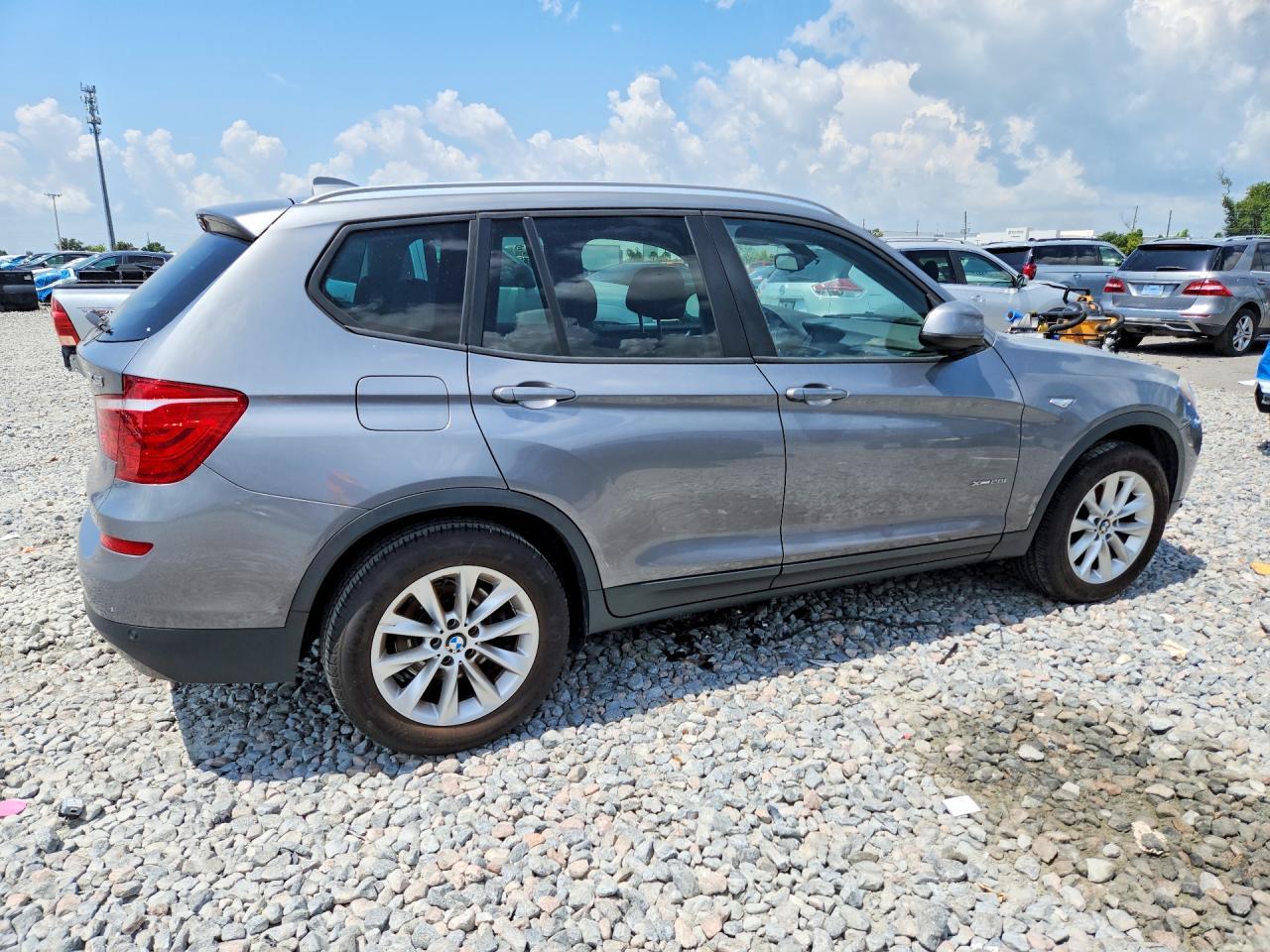 2017 BMW X3 — фото 3