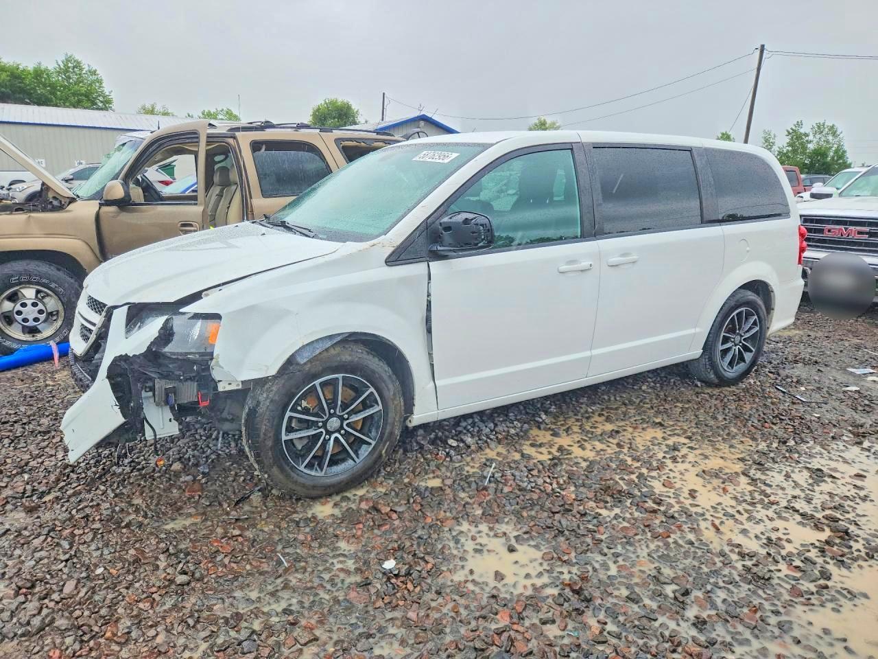 2018 DODGE GRAND CARAVAN — фото 1