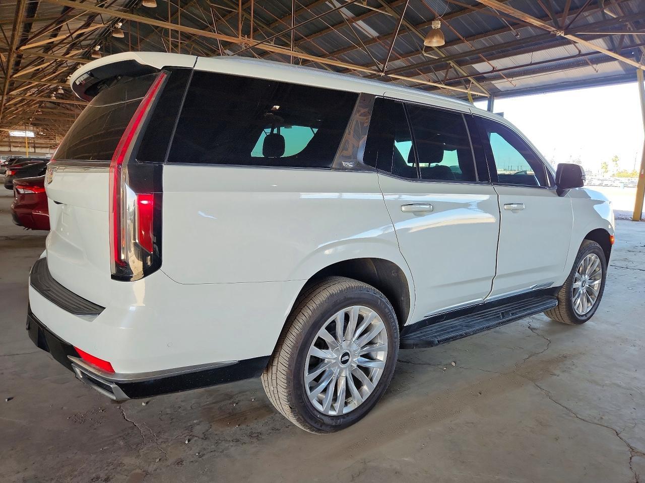 CADILLAC ESCALADE