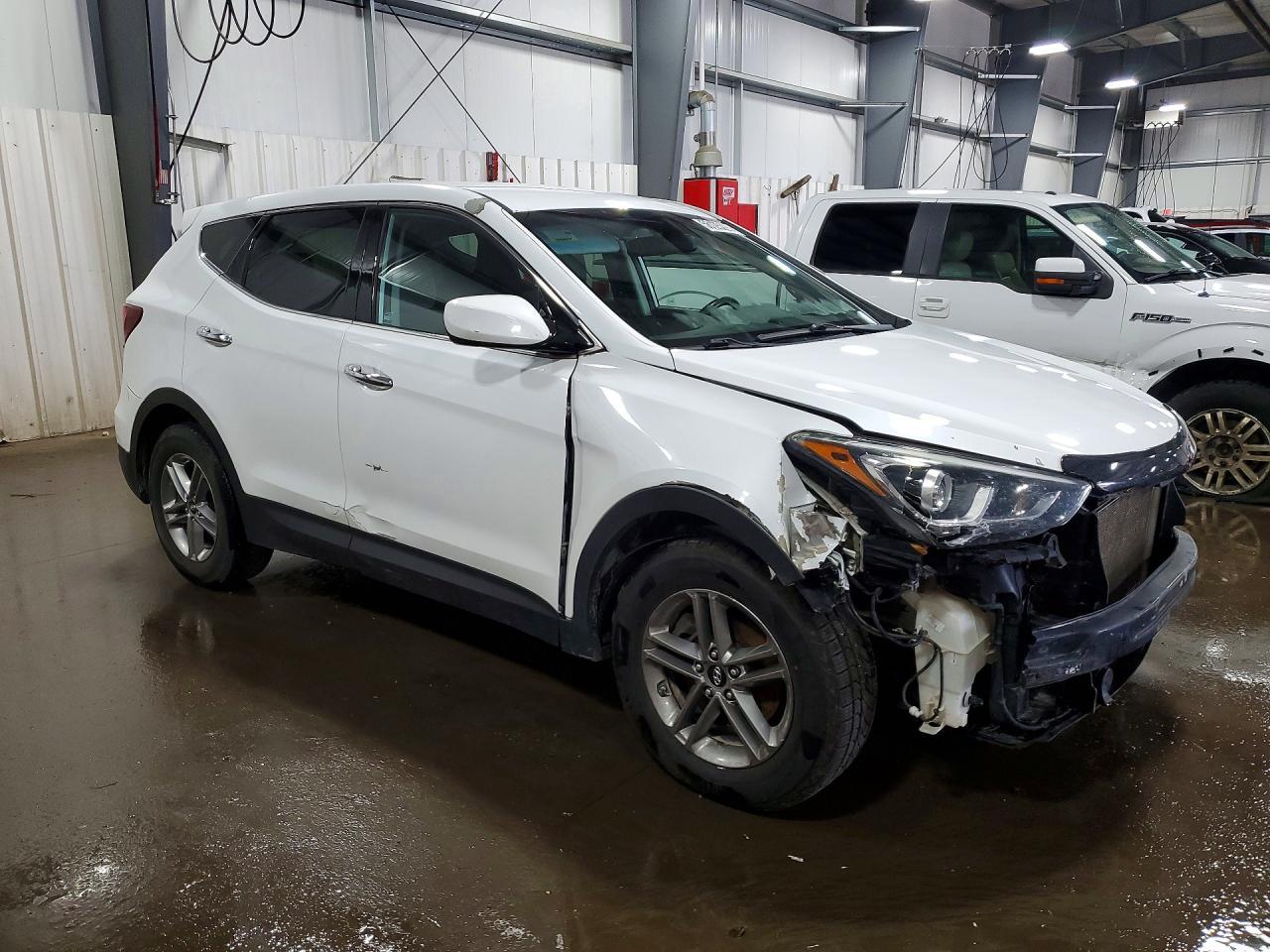 2017 HYUNDAI SANTA FE — фото 4