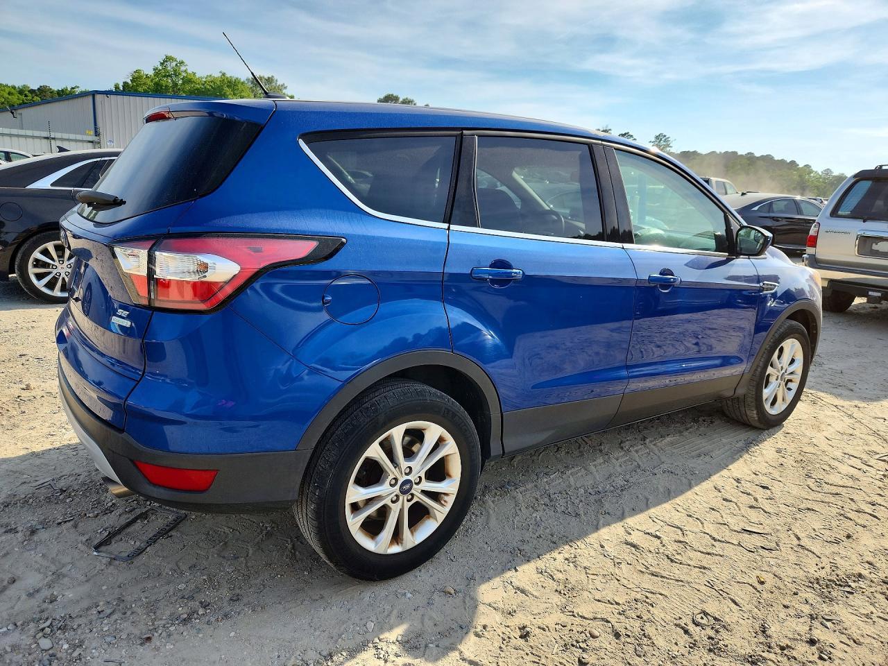2017 FORD ESCAPE — фото 3
