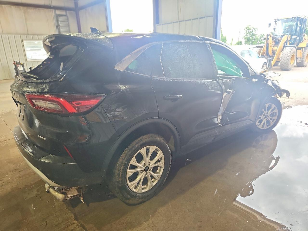 2024 FORD ESCAPE — фото 3