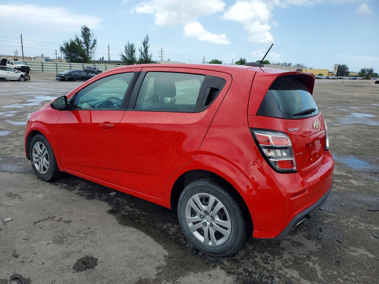 2020 CHEVROLET SONIC — фото 2