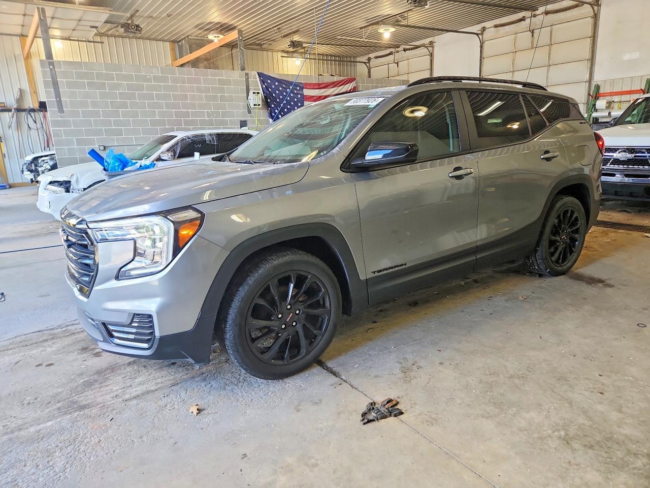 2023 GMC TERRAIN — фото 1