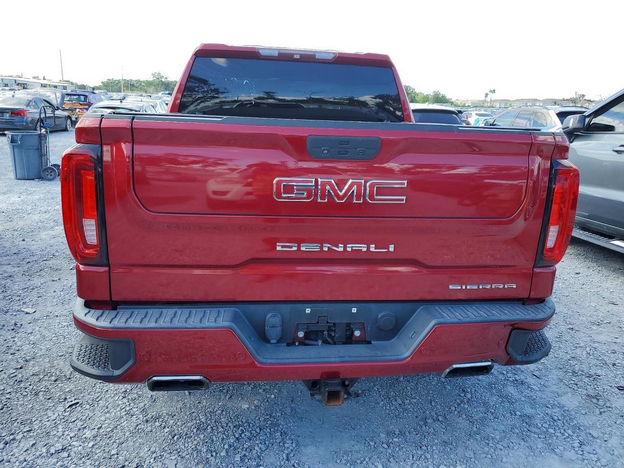 GMC SIERRA