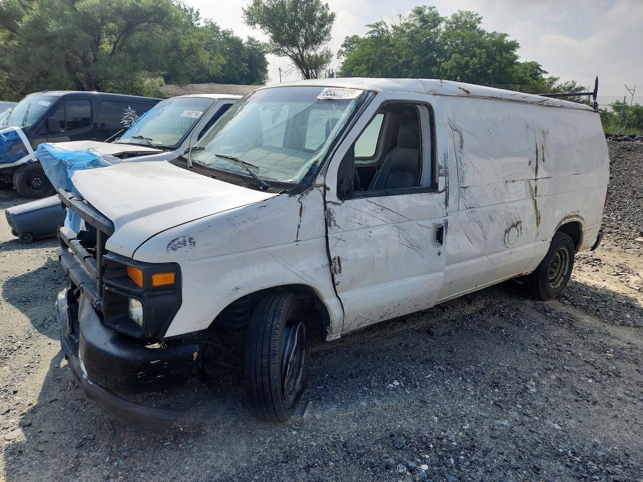 2011 FORD ECONOLINE — фото 1