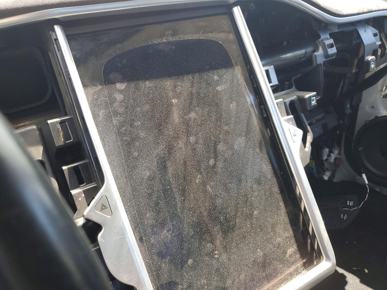 2016 TESLA MODEL S — фото 9