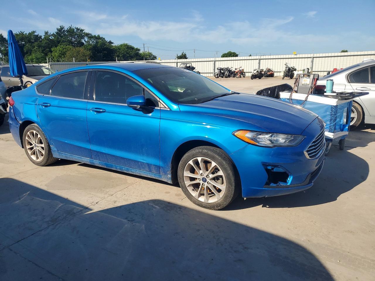 FORD FUSION