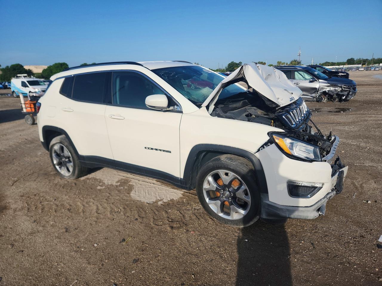 2021 JEEP COMPASS — фото 4