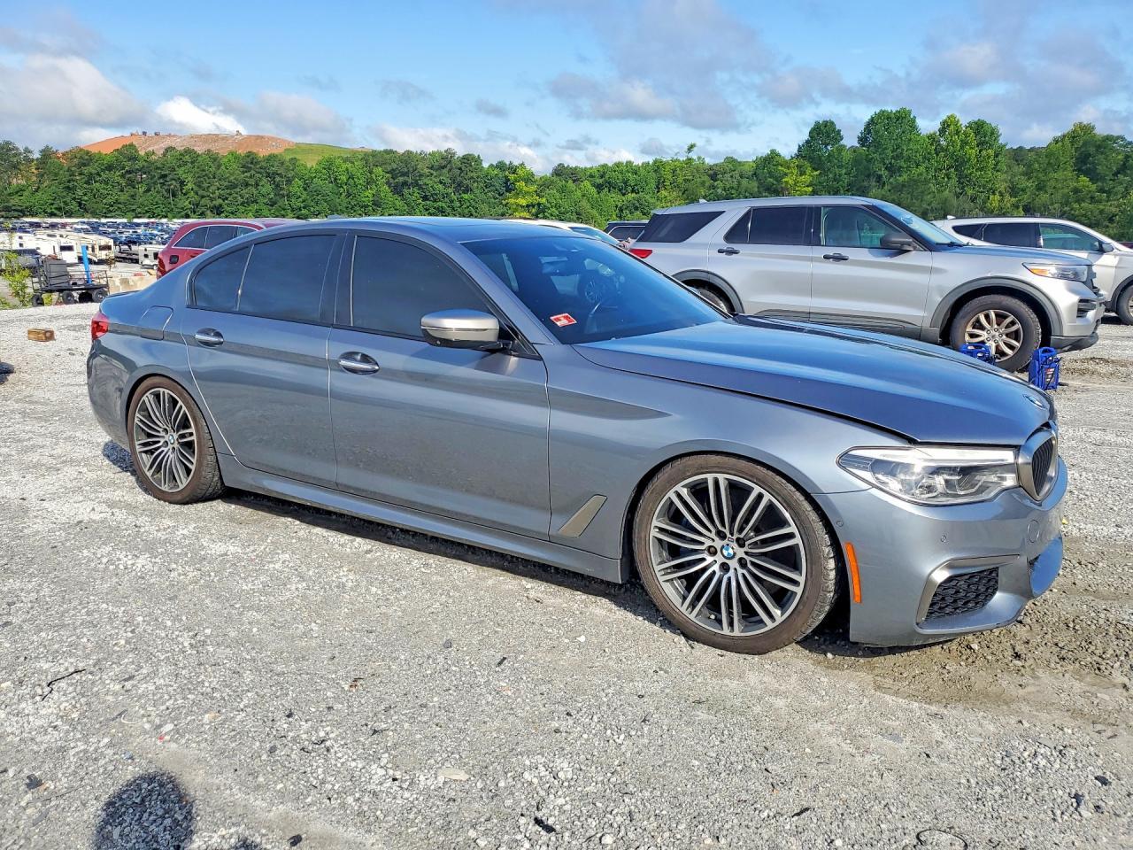2018 BMW 5 SERIES — фото 4