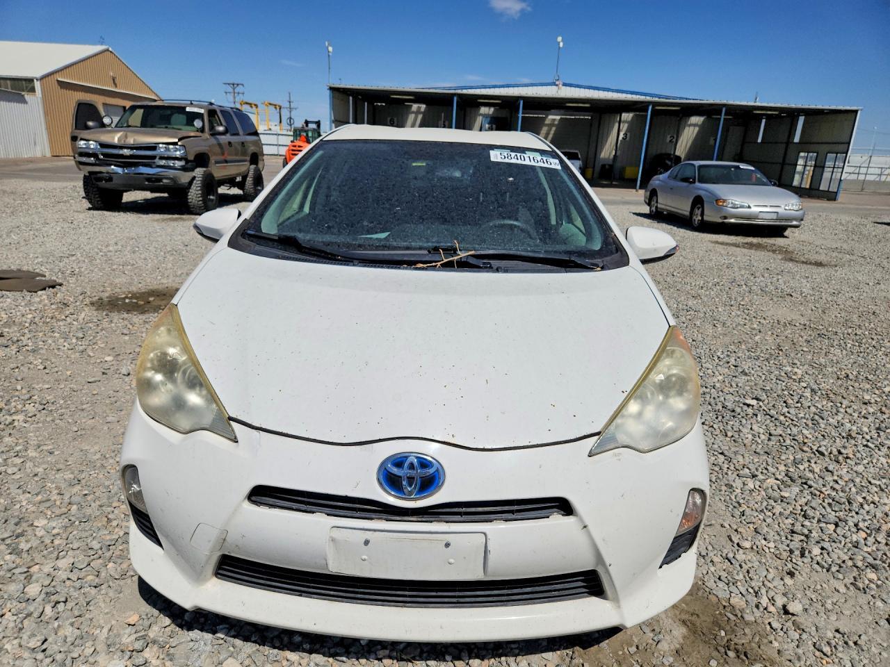 2012 TOYOTA PRIUS C — фото 5