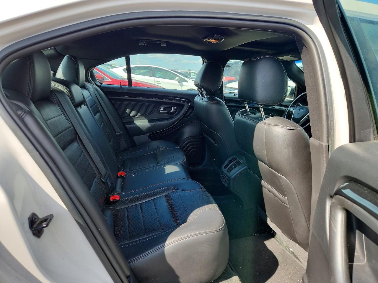 2015 FORD TAURUS — фото 10