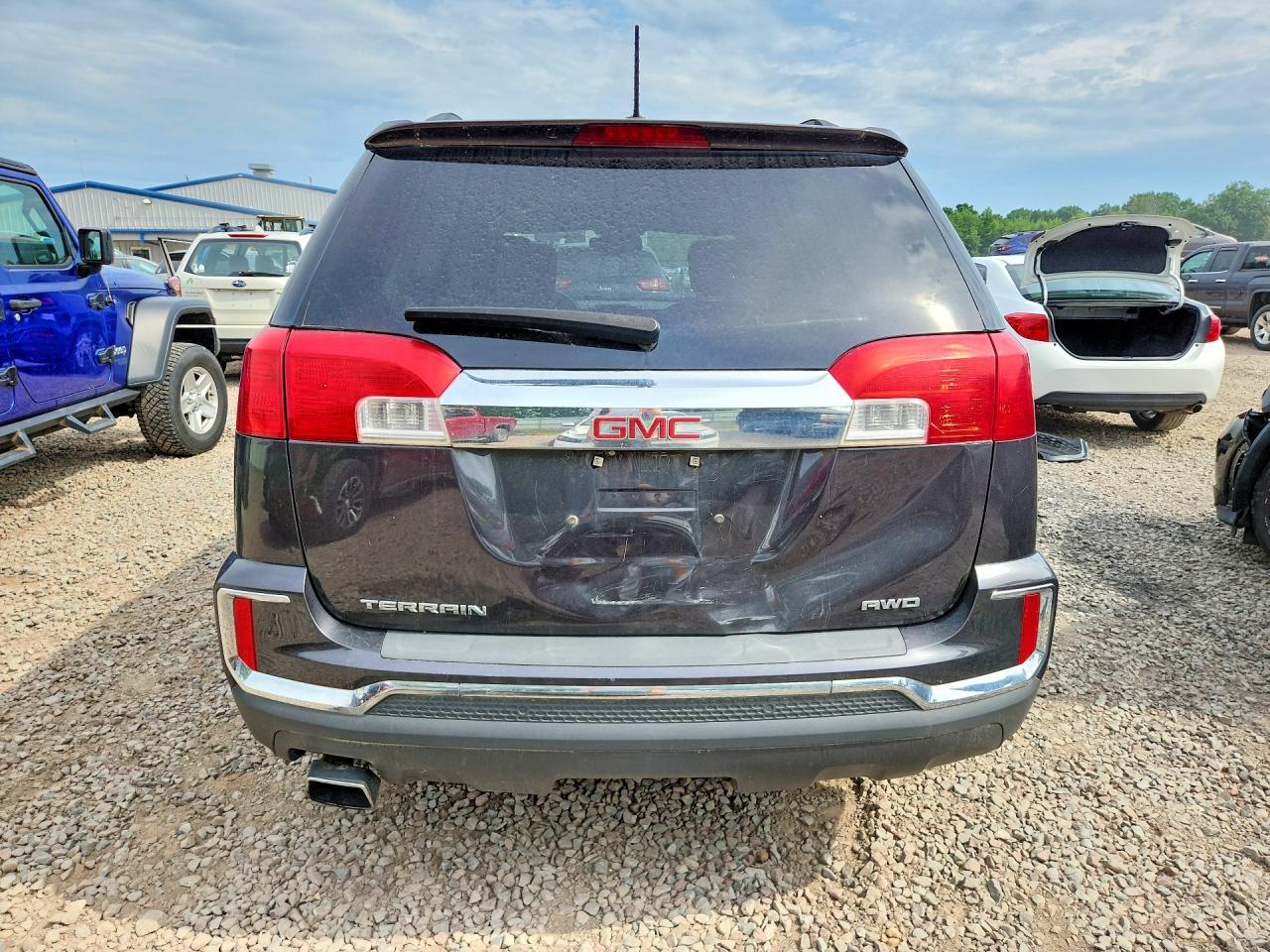 2016 GMC TERRAIN — фото 6