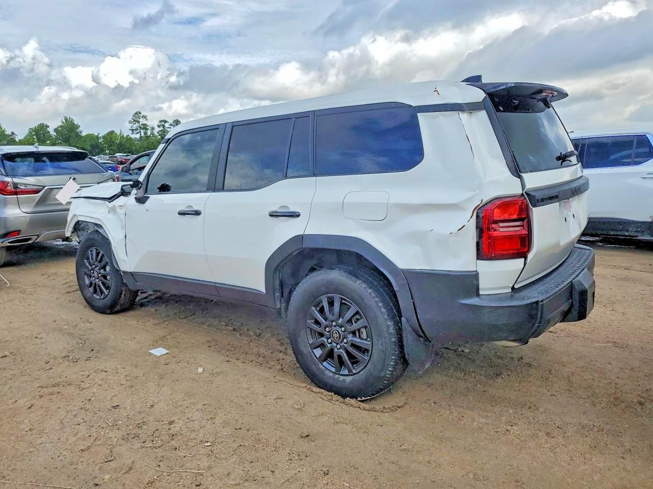 TOYOTA LAND CRUISER