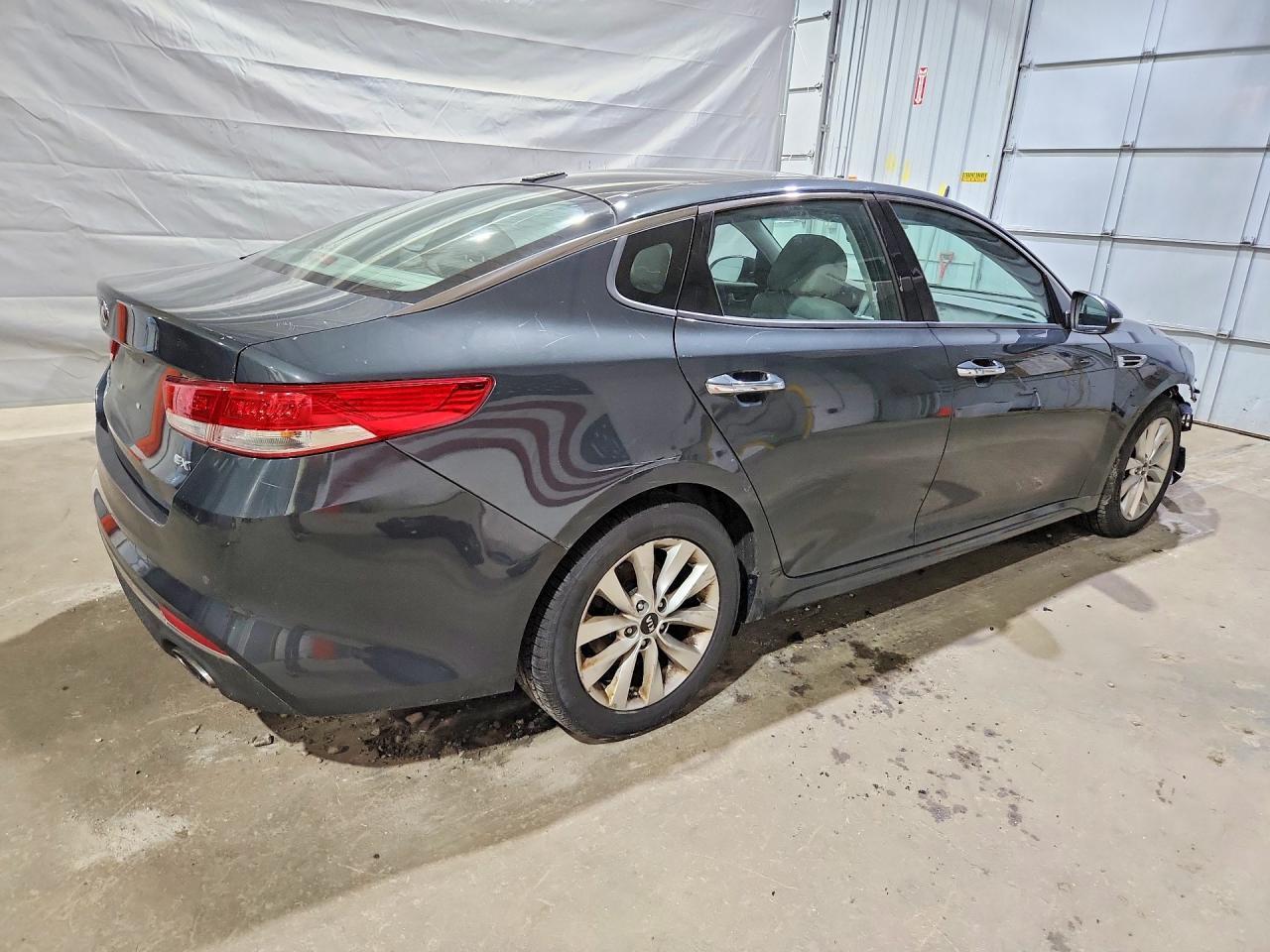 2016 KIA OPTIMA — фото 3
