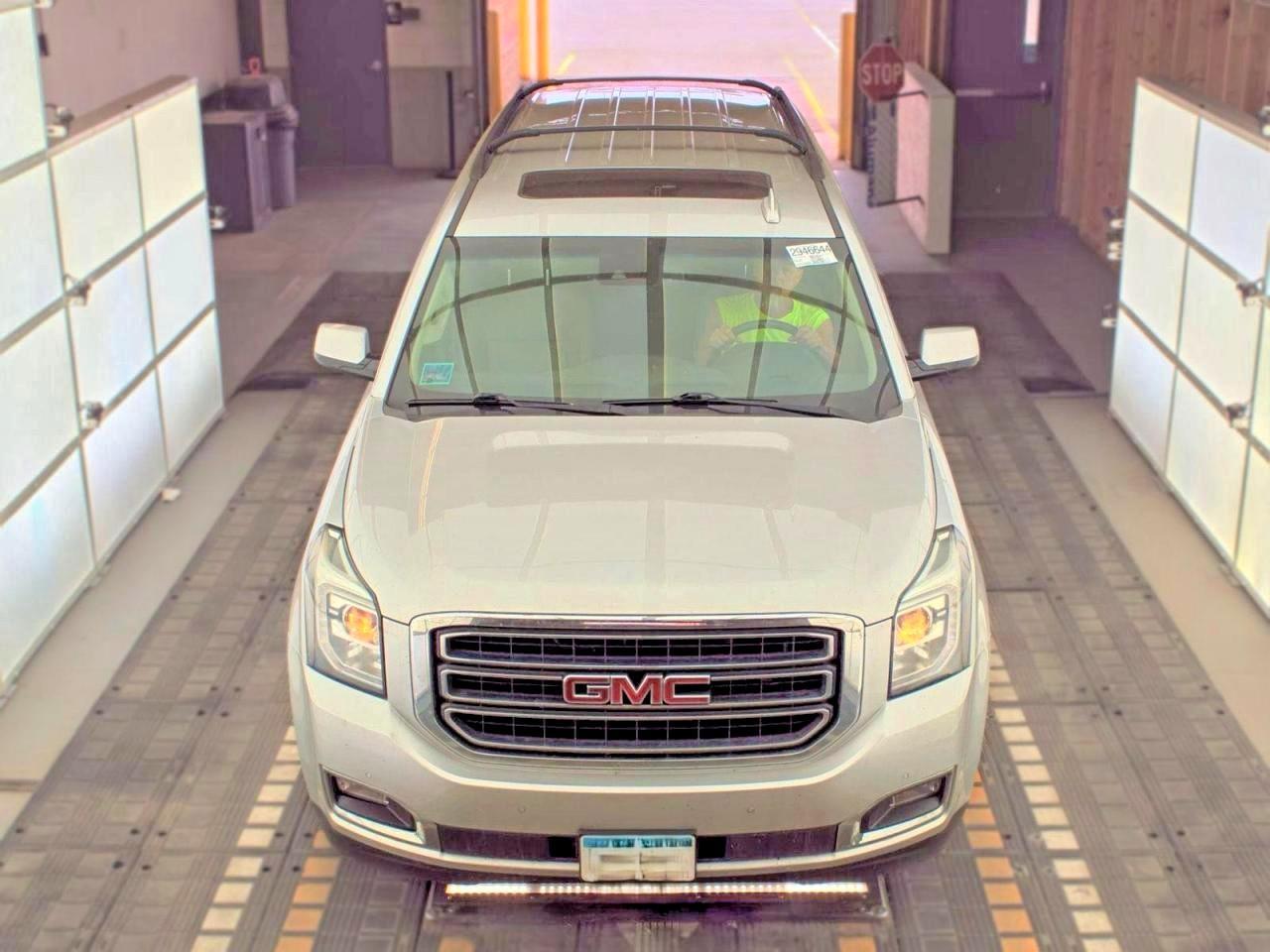 GMC YUKON