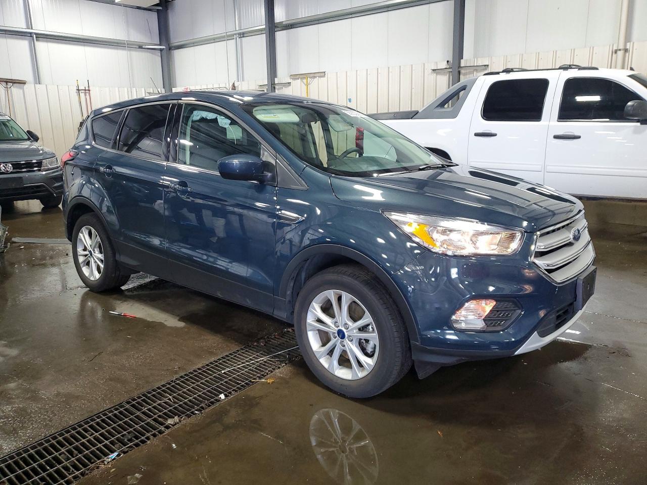2019 FORD ESCAPE — фото 4