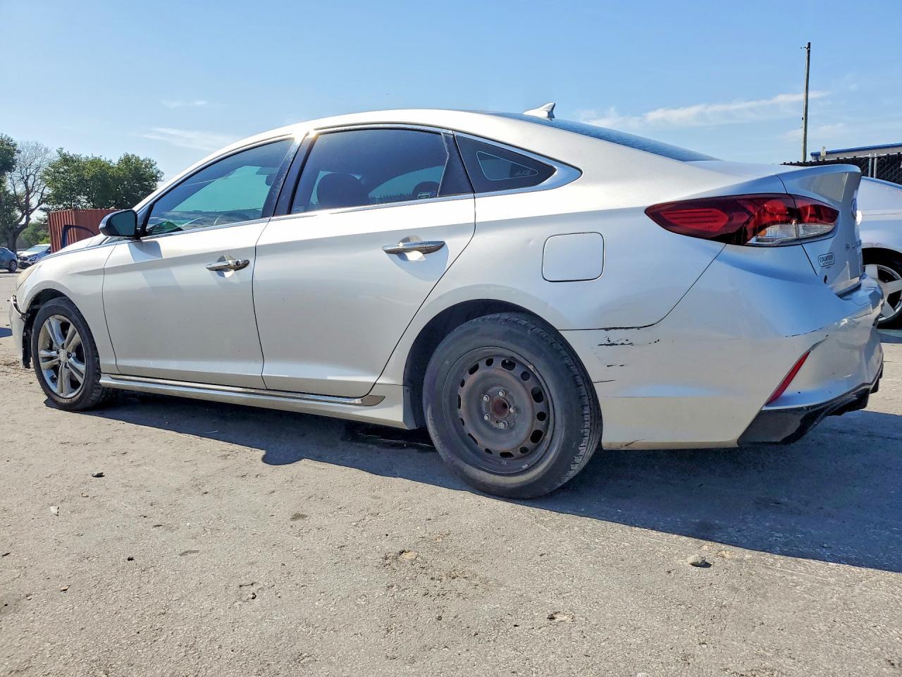 2018 HYUNDAI SONATA — фото 2