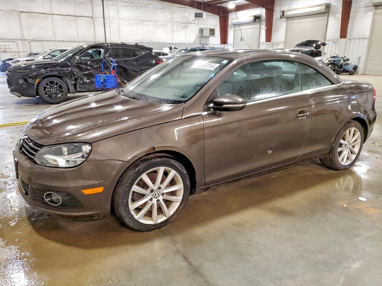 VOLKSWAGEN EOS