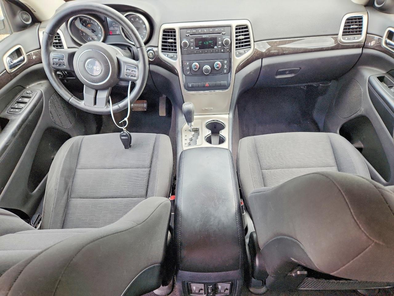 2011 JEEP GRAND CHEROKEE — фото 8