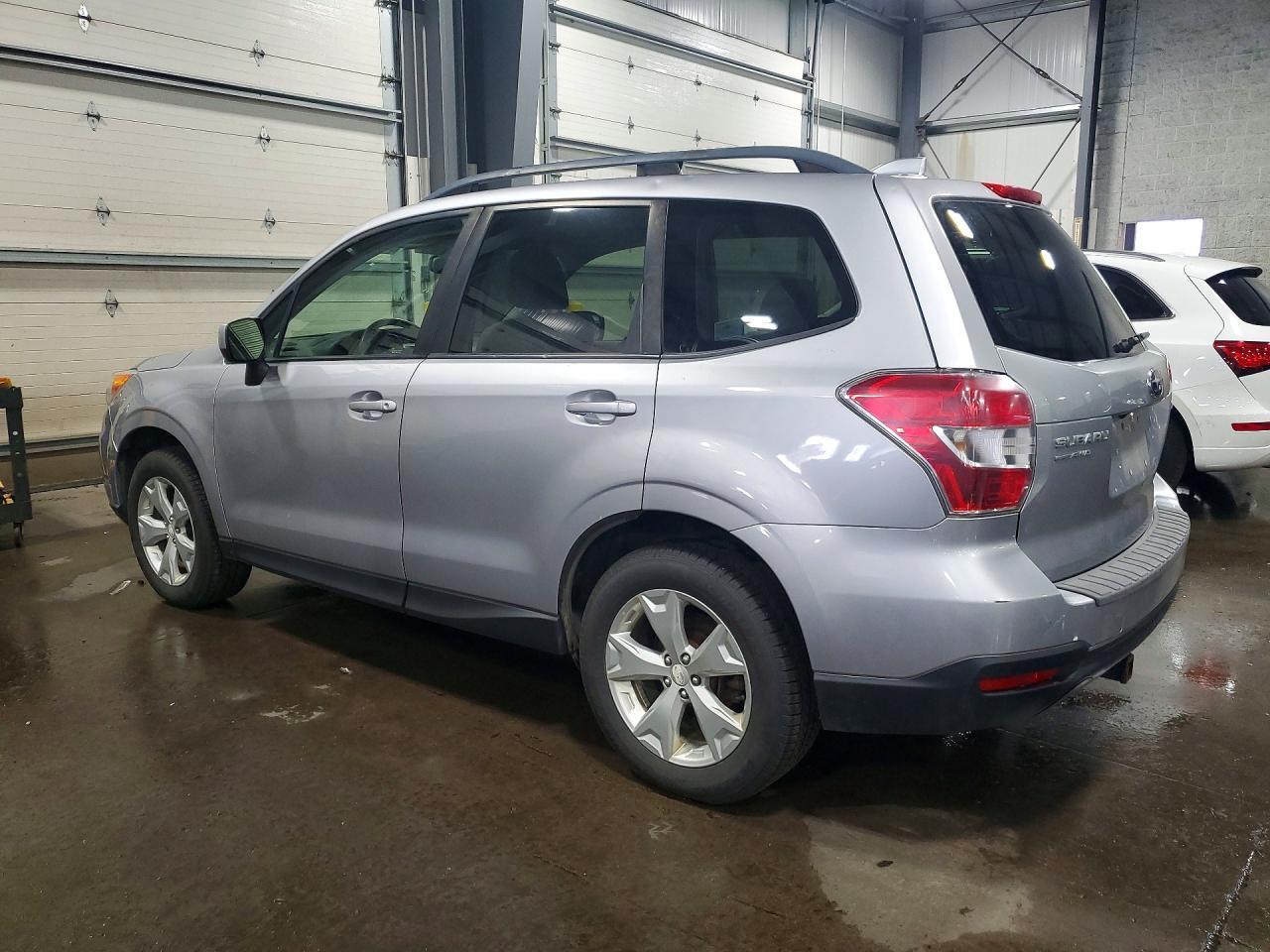 2016 SUBARU FORESTER — фото 2