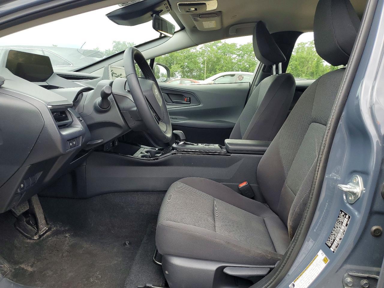 2025 TOYOTA PRIUS — фото 7