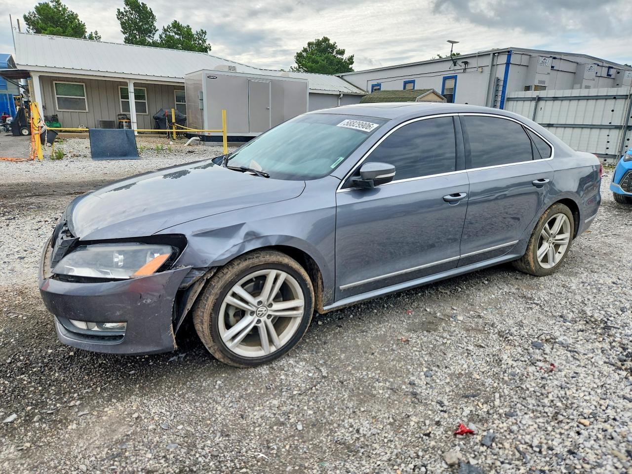 2015 VOLKSWAGEN PASSAT — фото 1