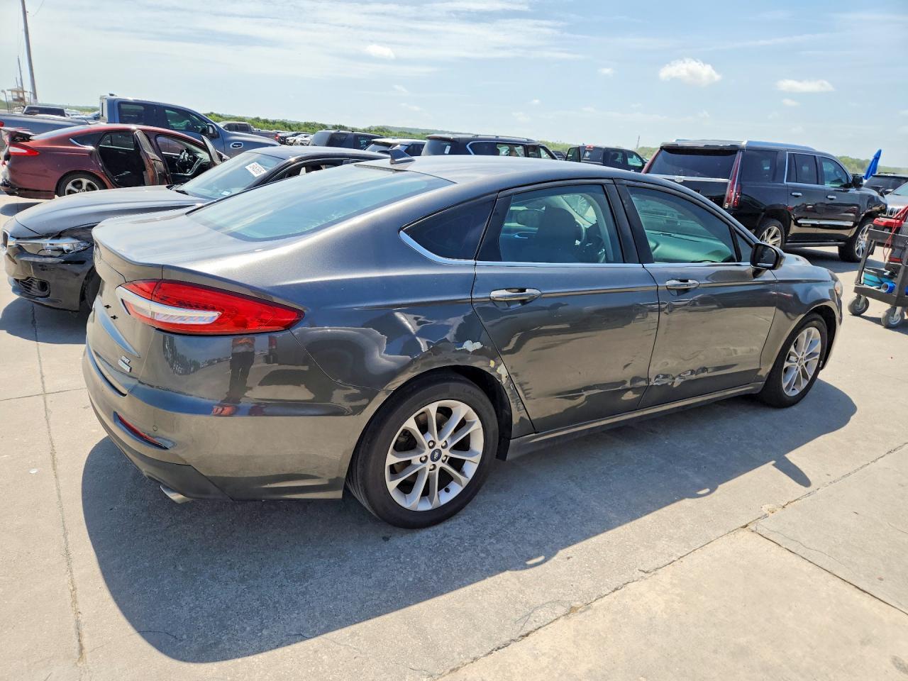 2020 FORD FUSION — фото 3